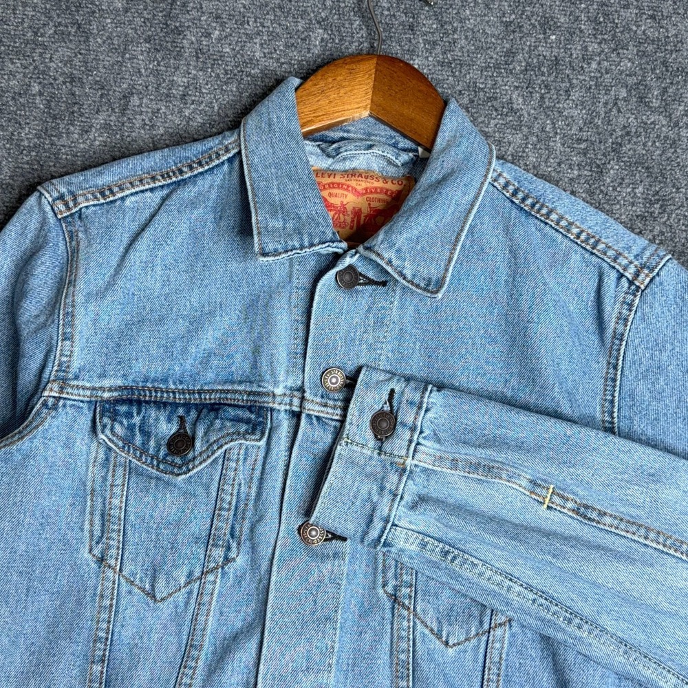 Levi's Original Trucker Jean Jacket Women Small Blue Stretch Faded Denim Classic